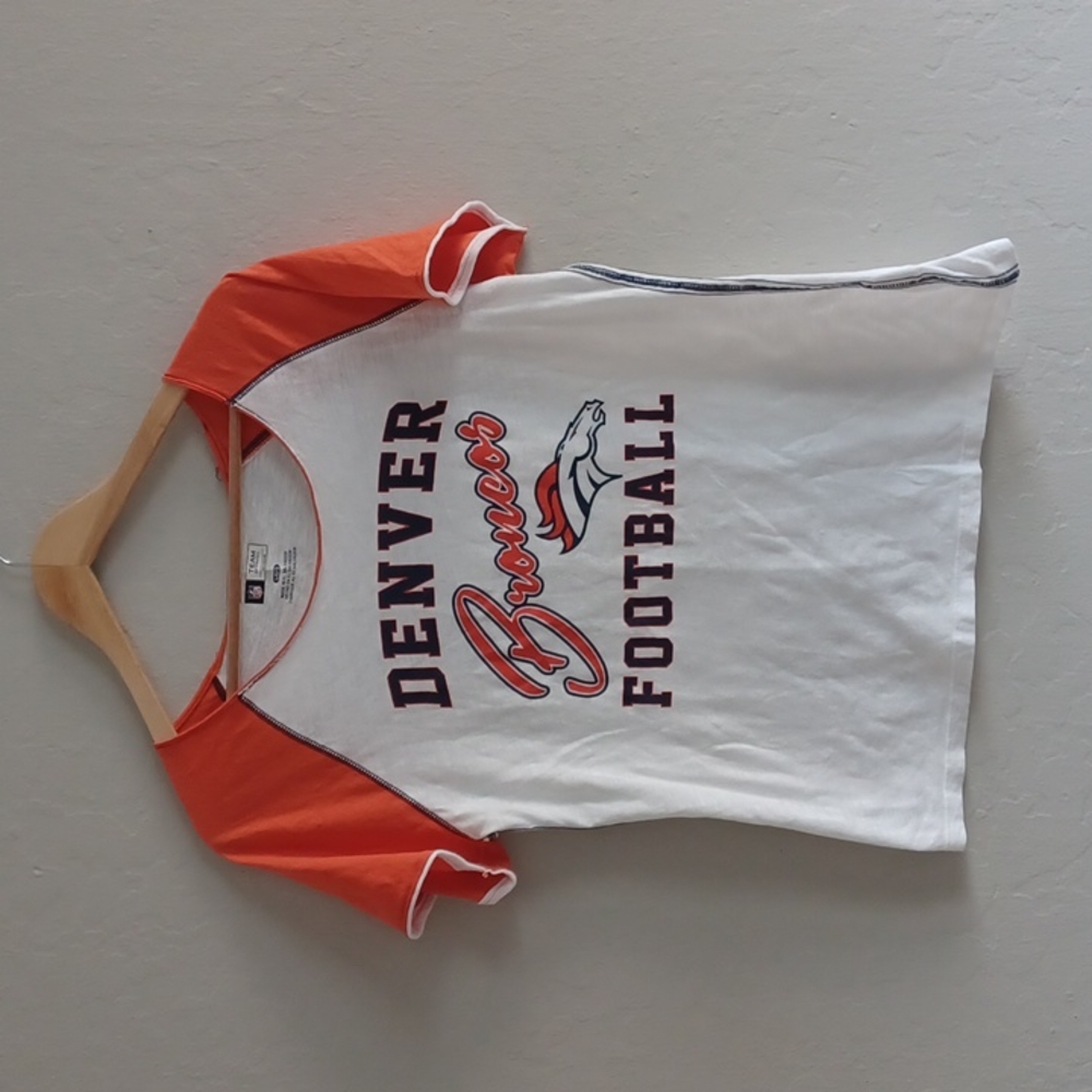 L DENVER BRONCOS raw Edge SHORT SLEEVE orange white tshirt TEAM LOGO TOP LARGE